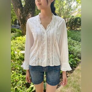 Brandy melville  ( St. George) white Rafaela lace top